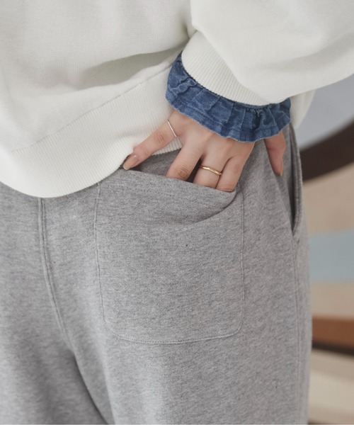ANGIE（アンジー）の「【セットアップ対応】ワイドスウェットパンツ（スウェットパンツ・レディース・スミクロ/杢グレー/アイボリー・FREE）」の17枚目の写真