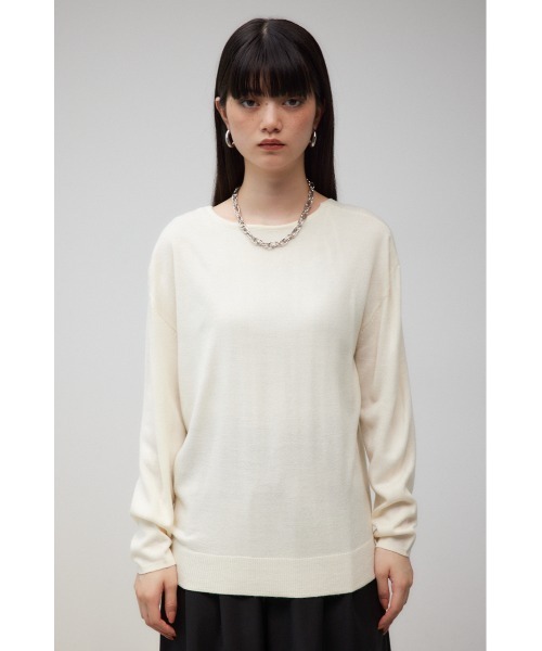 AZUL by moussy（アズールバイマウジー）の「ヌーディー2WAYVネックニットトップス（Tシャツ/カットソー・レディース・ライム/ブラック/オフホワイト/グレー・SMALL/MEDIUM）」の5枚目の写真