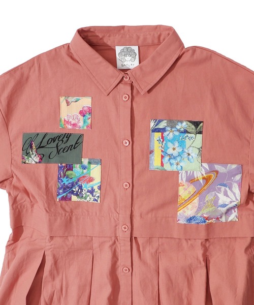 ScoLar（スカラー）の「143611：花蝶アート柄アップリケ シャツワンピース（シャツワンピース・レディース・チャコールグレー/カーキ/ピンク・M）」の18枚目の写真