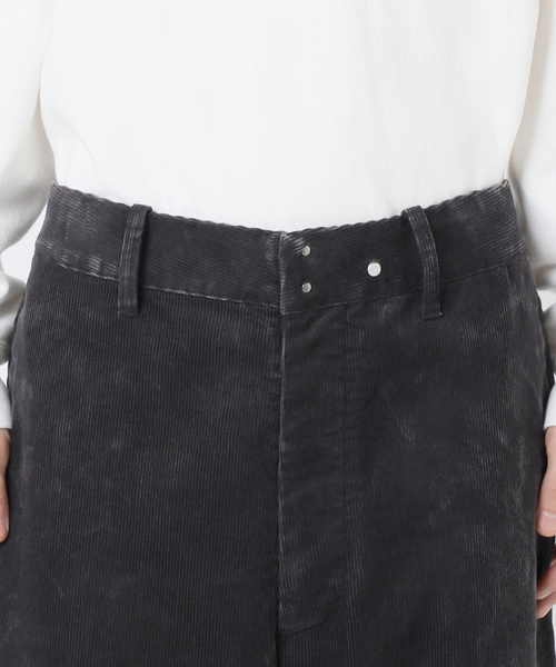JOURNAL STANDARD J.S HOMESTEAD(ジャーナルスタンダードホームステッド)の「J.S.Homestead / 10s CHINCH BACK CORDUROY(その他パンツ・メンズ・ブラック・MEDIUM/LARGE)」の8枚目の写真