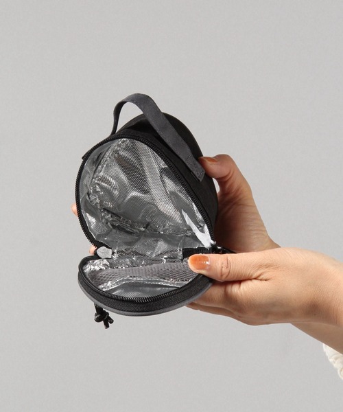 niko and...(ニコアンド)の「オリジナル ニコロゴオニギリポーチ(キッチンツール・メンズ・ホワイト/ブラック・0)」の4枚目の写真