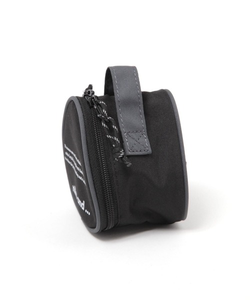 niko and...(ニコアンド)の「オリジナル ニコロゴオニギリポーチ(キッチンツール・メンズ・ホワイト/ブラック・0)」の5枚目の写真