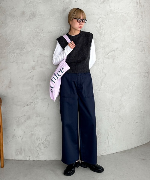 feepur(フェピュール)の「ワイドペインターパンツ(その他パンツ・レディース・カーキブラウン/ベージュ/ネイビー・マルチサイズ)」の11枚目の写真