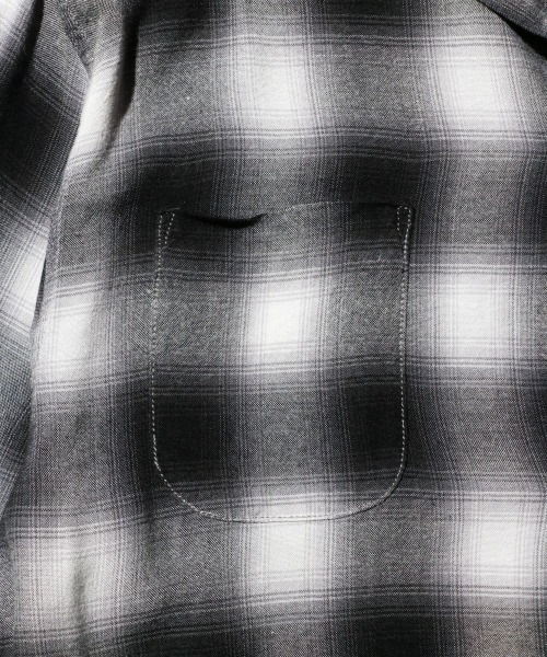 TOWNCRAFT（タウンクラフト）の「TOWNCRAFT/タウンクラフト 60S LOOP COLLAR SHIRT オンブレチェック ループカラーシャツ（シャツ/ブラウス・メンズ・ブラウン/グリーン/ブラック/チャコールグレー/モカ/グレー/グリーン系その他/グレー系1・MEDIUM/LARGE/SMALL）」の19枚目の写真