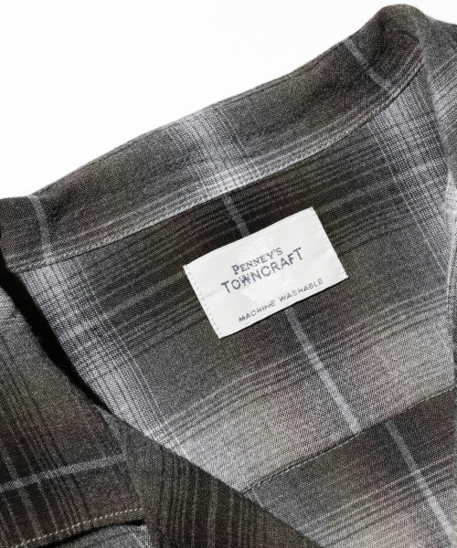 TOWNCRAFT（タウンクラフト）の「TOWNCRAFT/タウンクラフト 60S LOOP COLLAR SHIRT オンブレチェック ループカラーシャツ（シャツ/ブラウス・メンズ・ブラウン/グリーン/ブラック/チャコールグレー/モカ/グレー/グリーン系その他/グレー系1・MEDIUM/LARGE/SMALL）」の22枚目の写真