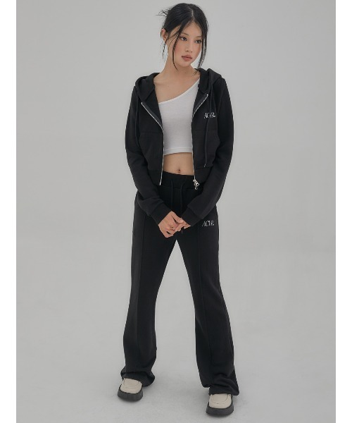 ACOVER(オコボ)の「A'GEM/9 × .kom『ACOVER/オコボ』Crop Two-Way Zip-up Hoodie/クロップ2WYAジップアップパーカー(パーカー・レディース・グレー/ブラック・FREE)」の4枚目の写真