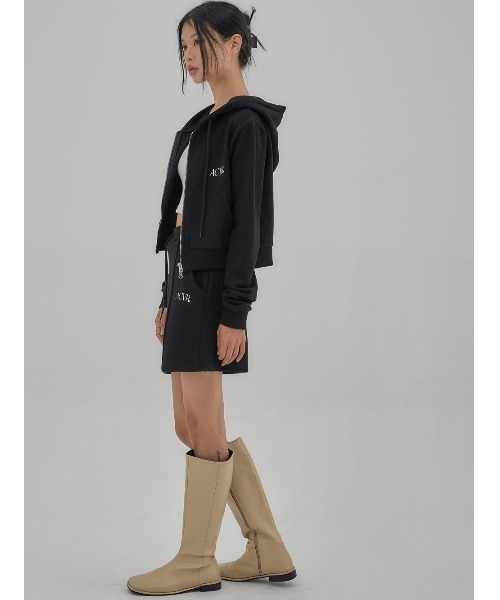ACOVER(オコボ)の「A'GEM/9 × .kom『ACOVER/オコボ』Crop Two-Way Zip-up Hoodie/クロップ2WYAジップアップパーカー(パーカー・レディース・グレー/ブラック・FREE)」の8枚目の写真