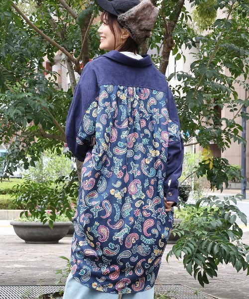 チチカカ(チチカカ)の「ペイズリードッキングシャツワンピース(シャツワンピース・レディース・ベージュ/ネイビー・FREE)」の1枚目の写真