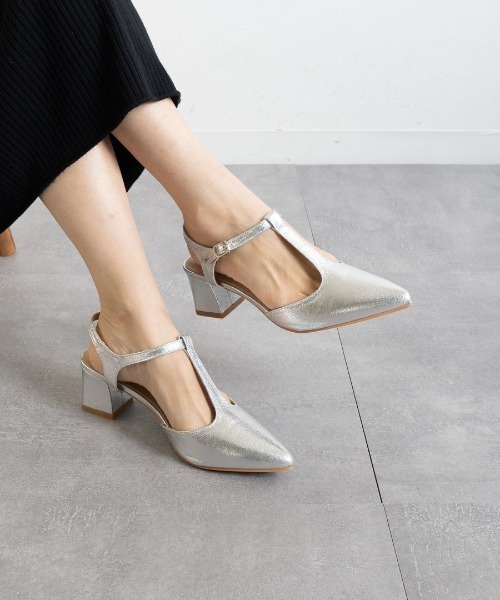 Fabby fabby（ファビィーファビィー）の「Tストラップポインテッドパンプス（パンプス・レディース・シルバー/ブラック/ブラウン・LARGE/SMALL/MEDIUM）」の20枚目の写真