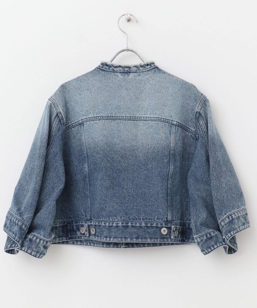 URBAN RESEARCH ROSSO WOMEN（アーバンリサーチ　ロッソ）の「タックスリーブデニムブルゾン（デニムジャケット・レディース・ブルー・FREE）」の21枚目の写真