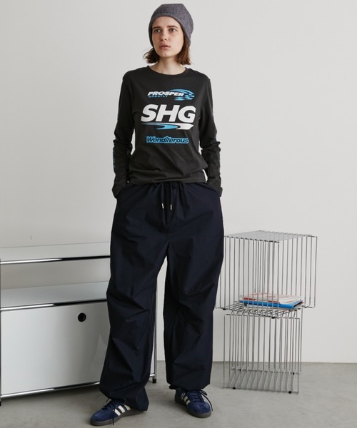 Auntie Rosa Holiday(アンティローザホリデー)の「スポンサーロゴプリントロンTEE(Tシャツ/カットソー・レディース・オフホワイト/チャコールグレー・FREE)」の19枚目の写真