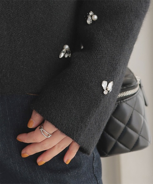 セール】ビジュー付きノーカラーニットジャケット（カーディガン