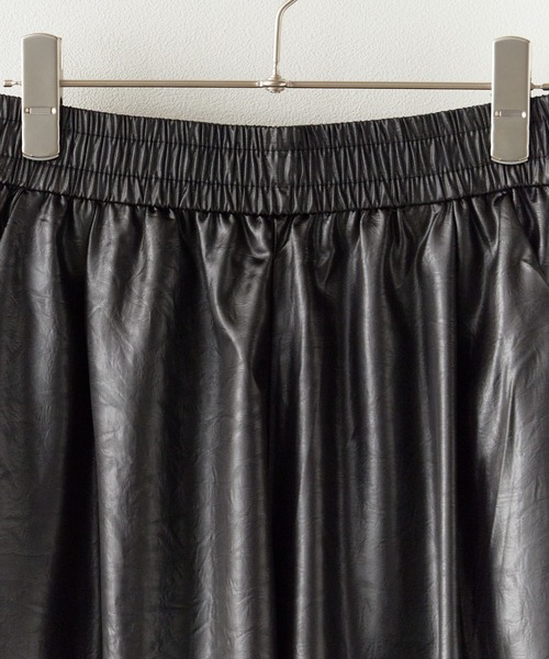 ROOPTOKYO（ループトウキョウ）の「ルーズシルエット ヴィンテージライク イージーパンツ（スラックス・レディース・グレー/ブラック/ブラウン/ワイン・FREE）」の21枚目の写真