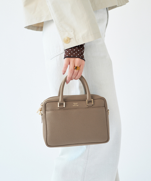 IENA(イエナ)の「《追加4》Manuel MILANO/マニュエルミラノ 別注 レザーバッグ MIDI(ハンドバッグ・レディース・キャメル/ベージュ/ブラック・FREE)」の17枚目の写真
