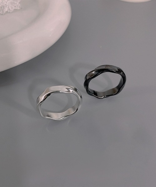 SBG(エスビー)の「SBG ウェーブリング(リング・メンズ・ブラック/シルバー・22号/20号/17号/14号)」の8枚目の写真