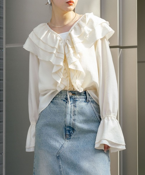 KBF（ケイビーエフ）の「フリルカラーリボンブラウス（シャツ/ブラウス・レディース・ライトブルー/アイボリー/ブラウン・ONE）」の16枚目の写真