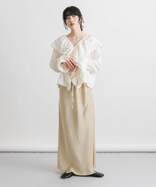 KBF（ケイビーエフ）の「フリルカラーリボンブラウス（シャツ/ブラウス・レディース・ライトブルー/アイボリー/ブラウン・ONE）」の21枚目の写真