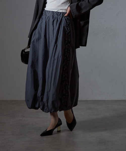 each(イーチ)の「サイドフリルバルーンミディスカート(スカート・レディース・グレー/ブラック/カーキ・FREE)」の17枚目の写真