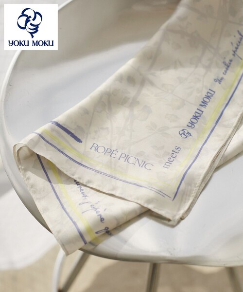 ROPE' PICNIC(ロペピクニック)の「【YOKU MOKU/ヨックモック×ROPE' PICNIC】フラワーグラデーションスカーフ(バンダナ/スカーフ・レディース・キナリ/ブルー系その他4・FREE)」の1枚目の写真