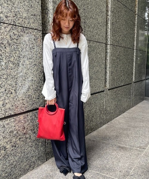 ROSE BUD（ローズバッド）の「【WEB・一部店舗限定】ベアオールインワン（つなぎ/オールインワン・レディース・グレー/ネイビー・ONE SIZE）」の9枚目の写真