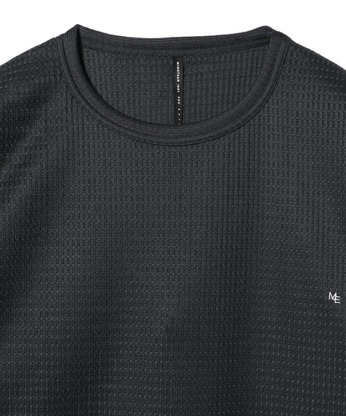 MINOTAUR（ミノトール）の「MINOTAUR INST. FOR ESTNATION / トランスフォームカットソー（Tシャツ/カットソー・メンズ・チャコールグレー/ブラック・MEDIUM/LARGE）」の9枚目の写真