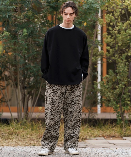 CAMBIO(カンビオ)の「mp13311-Leopard Wide Straight Sweat Pants スウェットパンツ(スウェットパンツ・メンズ・グレイッシュベージュ/チャコール・S/M/L)」の9枚目の写真