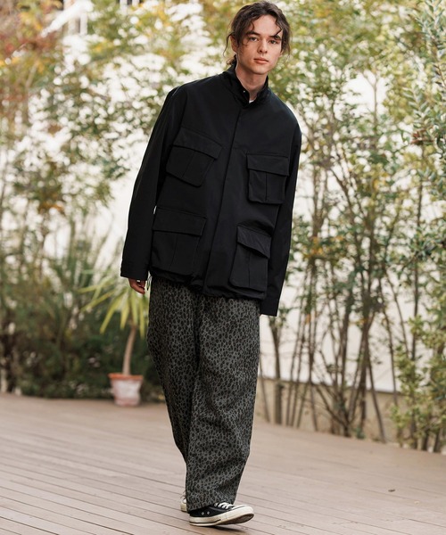 CAMBIO(カンビオ)の「mp13311-Leopard Wide Straight Sweat Pants スウェットパンツ(スウェットパンツ・メンズ・グレイッシュベージュ/チャコール・S/M/L)」の15枚目の写真