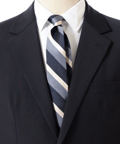 B:MING by BEAMS(ビーミングバイビームス)の「シルク ストライプ ナローネクタイ① 25SS(ネクタイ・メンズ・サックスブルー/ネイビー/オリーブ/ワイン/ライトブラウン/グレー/シルバー/ブラウン・ONE SIZE)」の6枚目の写真