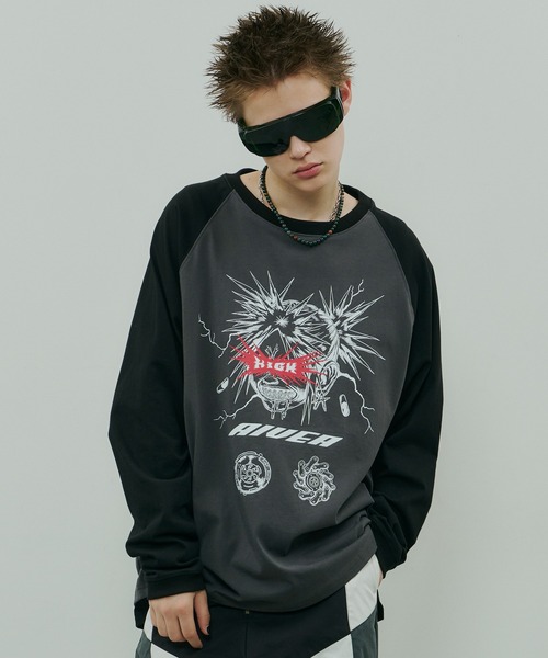 AIVER(アイバー)の「Johann×AIVER GIRLラグランロンTEE(Tシャツ/カットソー・メンズ・ホワイト/チャコールグレー/ブラック・SMALL/MEDIUM/LARGE)」の3枚目の写真