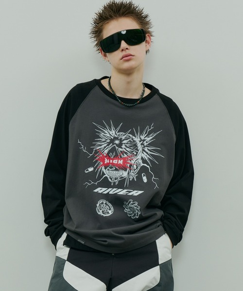 AIVER(アイバー)の「Johann×AIVER GIRLラグランロンTEE(Tシャツ/カットソー・メンズ・ホワイト/チャコールグレー/ブラック・SMALL/MEDIUM/LARGE)」の5枚目の写真