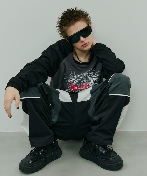 AIVER(アイバー)の「Johann×AIVER GIRLラグランロンTEE(Tシャツ/カットソー・メンズ・ホワイト/チャコールグレー/ブラック・SMALL/MEDIUM/LARGE)」の9枚目の写真