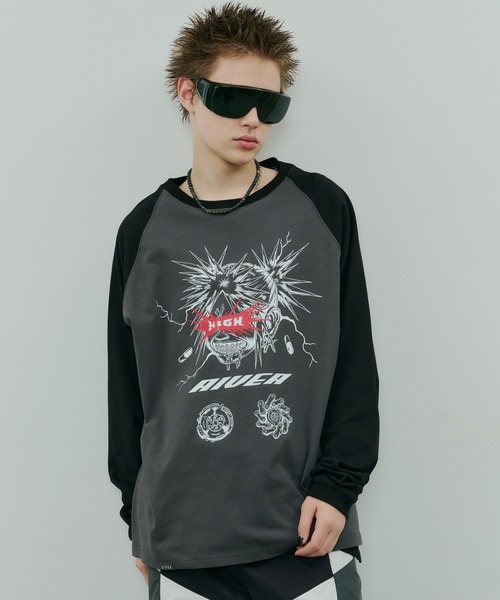 AIVER(アイバー)の「Johann×AIVER GIRLラグランロンTEE(Tシャツ/カットソー・メンズ・ホワイト/チャコールグレー/ブラック・SMALL/MEDIUM/LARGE)」の4枚目の写真