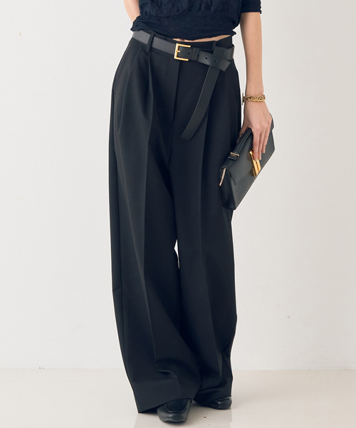 Rouge vif（ルージュヴィフ）の「ストレッチツータックワイドパンツ（スラックス・レディース・オフホワイト/ブラック・36/38）」の2枚目の写真