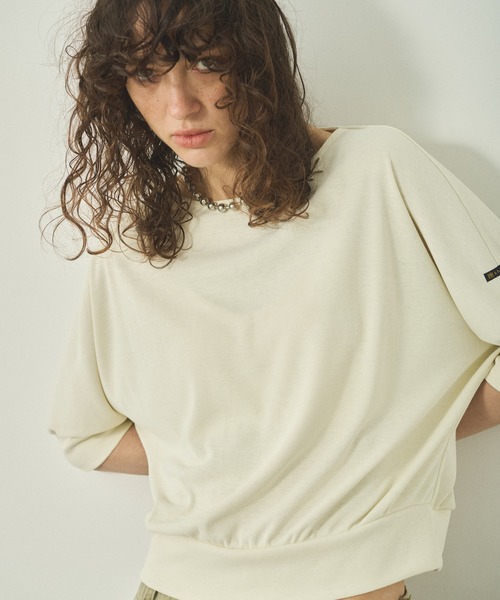 kha:ki(カーキ)の「「KHA:KI / カーキ」 ドルマンスリーブバスクシャツ DOLMAN BASQUE SHIRT(Tシャツ/カットソー・レディース・ブラック/オリーブ/オフホワイト・1)」の6枚目の写真