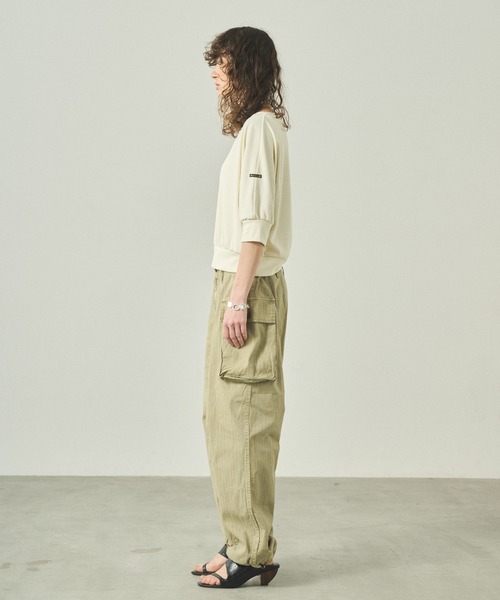 kha:ki(カーキ)の「「KHA:KI / カーキ」 ドルマンスリーブバスクシャツ DOLMAN BASQUE SHIRT(Tシャツ/カットソー・レディース・ブラック/オリーブ/オフホワイト・1)」の11枚目の写真