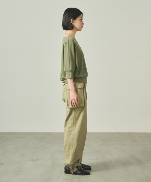 kha:ki(カーキ)の「「KHA:KI / カーキ」 ドルマンスリーブバスクシャツ DOLMAN BASQUE SHIRT(Tシャツ/カットソー・レディース・ブラック/オリーブ/オフホワイト・1)」の20枚目の写真