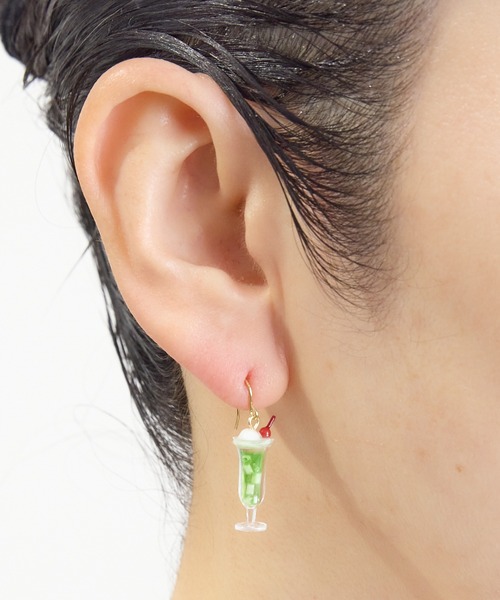 gargle(ガーグル)の「gargle ガーグル:ミニチュアアートシリーズ クリームソーダ ピアス(ピアス(両耳用)・レディース・グリーン/ブルー・FREE)」の4枚目の写真