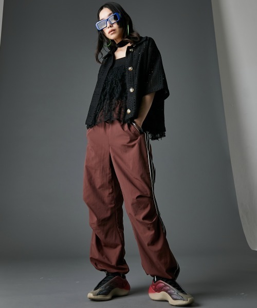 GEVS.(ジェイヴィス)の「かぎ針編風カーディガン<大きいサイズ有>GEVS.(カーディガン/ボレロ・レディース・ブラック/キナリ・5L/4L/3L/LL/L/M)」の12枚目の写真