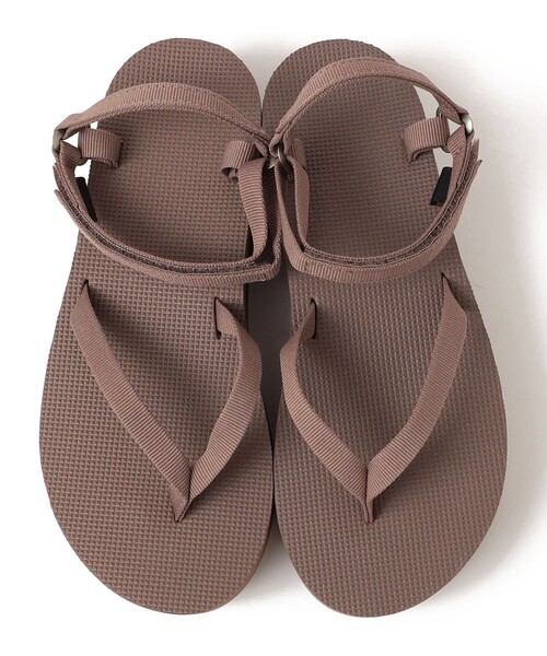 Teva（テバ）の「TEVA: FLATFORM SANDAL SLIM（サンダル・レディース・ベージュ/ブラック・25/24/23）」の12枚目の写真