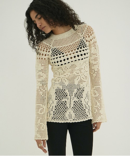 試着BACK SLIT CROCHET KNIT TOPS clane クラネ CLANE（クラネ）の「BACK SLIT CROCHET KNIT TOPS（ニット/セーター