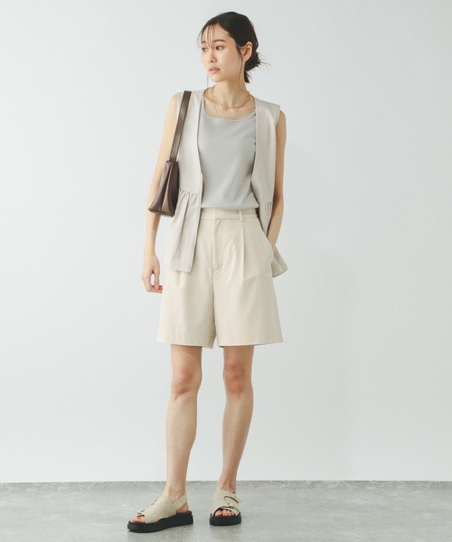 GLOBAL WORK（グローバルワーク）の「ウツクシルエットDRYショートパンツ/322202（その他パンツ・レディース・ダークブルー/ライトベージュ/ブラック/アイボリー・MEDIUM/LARGE）」の6枚目の写真