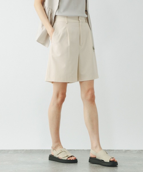 GLOBAL WORK（グローバルワーク）の「ウツクシルエットDRYショートパンツ/322202（その他パンツ・レディース・ダークブルー/ライトベージュ/ブラック/アイボリー・MEDIUM/LARGE）」の8枚目の写真