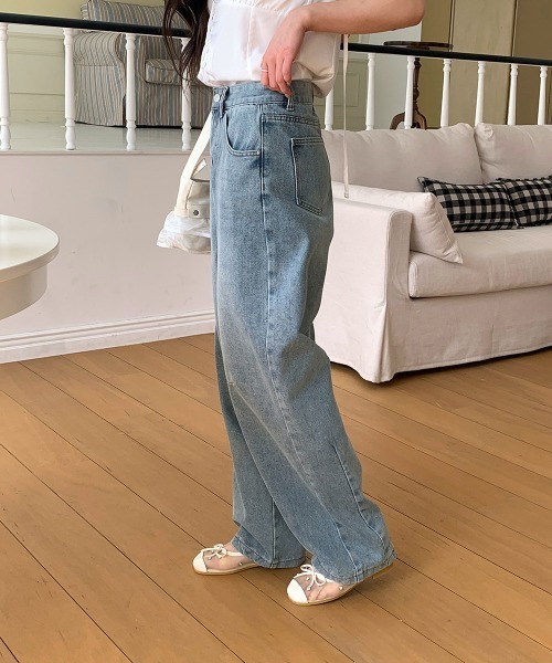 by muni:r(バイ ムニール)の「ウォッシングルーズデニム(デニムパンツ・レディース・ブルー・SMALL/MEDIUM)」の9枚目の写真