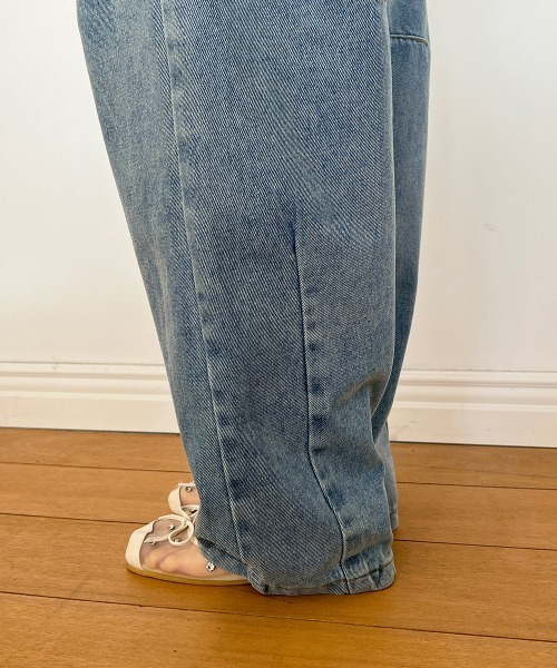 by muni:r(バイ ムニール)の「ウォッシングルーズデニム(デニムパンツ・レディース・ブルー・SMALL/MEDIUM)」の18枚目の写真