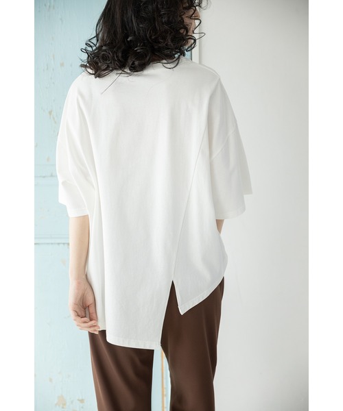 OSMOSIS（オズモーシス）の「アシンメトリーTシャツ（Tシャツ/カットソー・レディース・ブラック/ピンク/ホワイト・ONE SIZE）」の5枚目の写真