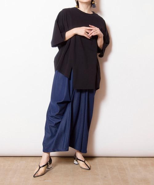 OSMOSIS（オズモーシス）の「アシンメトリーTシャツ（Tシャツ/カットソー・レディース・ブラック/ピンク/ホワイト・ONE SIZE）」の12枚目の写真