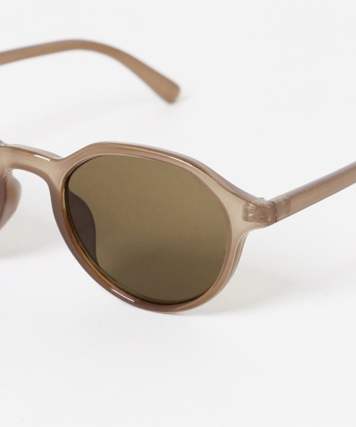 URBAN RESEARCH Sonny Label（アーバンリサーチサニーレーベル）の「FEEL LIFE クリアカラーサングラス（メガネ・レディース・ブラウン/ブラック/グレー・ONE）」の8枚目の写真