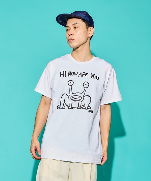 DANIEL JOHNSTON(ダニエルジョンストン)の「S/S TEE“HI HOW ARE YOU MURAL”/ショート スリーブ ティー "ハーイ ハワーユ― ミューラル”(Tシャツ/カットソー・メンズ・ブラック/ホワイト・MEDIUM/LARGE/X-LARGE)」の11枚目の写真