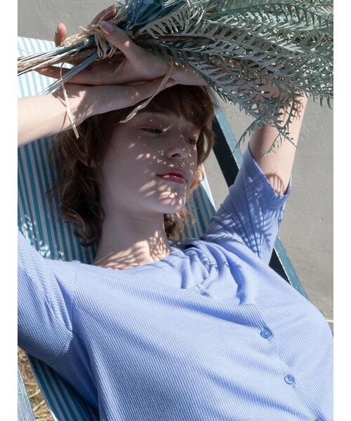 Te chichi TERRASSE(テチチテラス)の「シアーテレコレイヤードアンサンブル《2025summer catalog item》(その他トップス・レディース・ブラック/オフホワイト/ブルー・F)」の1枚目の写真