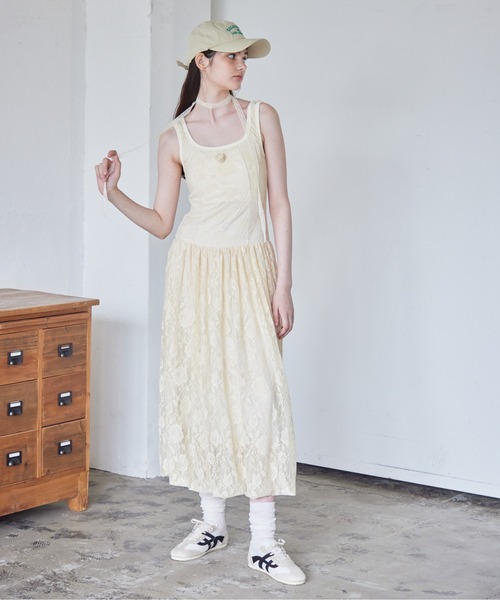 etre loin（エトルワン）の「Low switching rose lace dress（ワンピース・レディース・ブラック/サックスブルー/クリーム・M）」の5枚目の写真